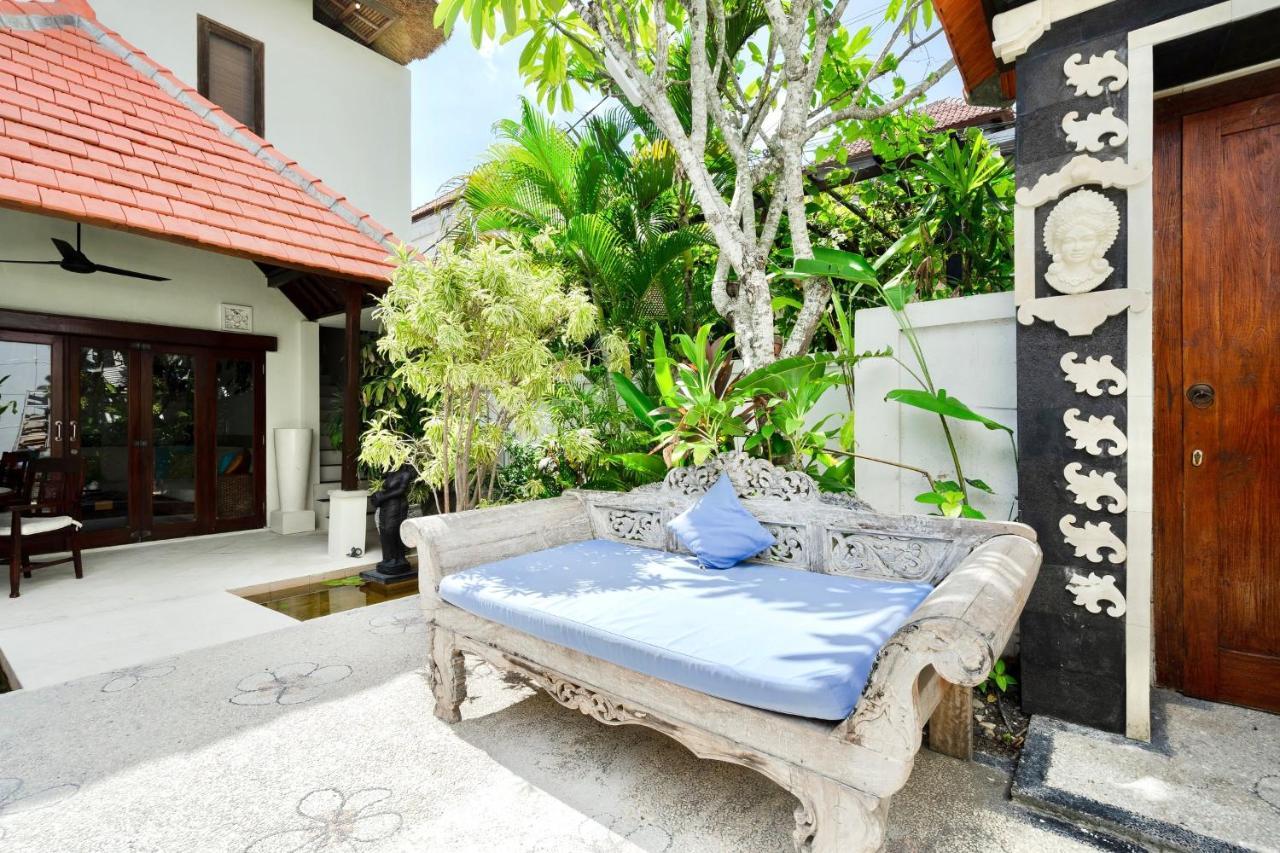 Villa Carissa Seminyak Centre, Bali By Le Ciel Hospitality Eksteriør billede